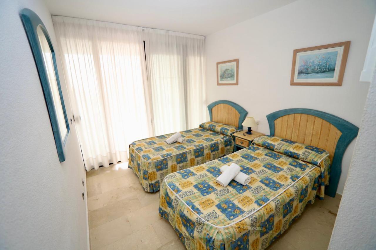 Apartamentos Torre Ipanema เบนิดอร์ม ภายนอก รูปภาพ